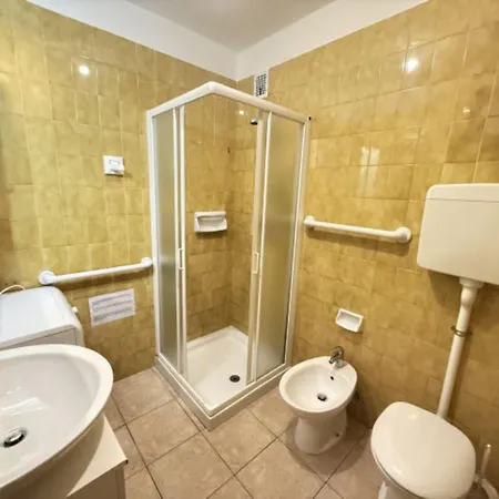 Apartment Functional Close To The